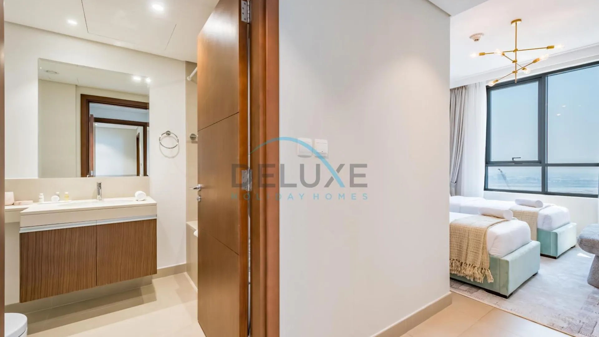 Spacious 3Br Apartment With Assistant Room & Stunning Creek Views In The Dubai Creek Residences South Tower 1, Creek Harbour By Deluxe Holiday Homes